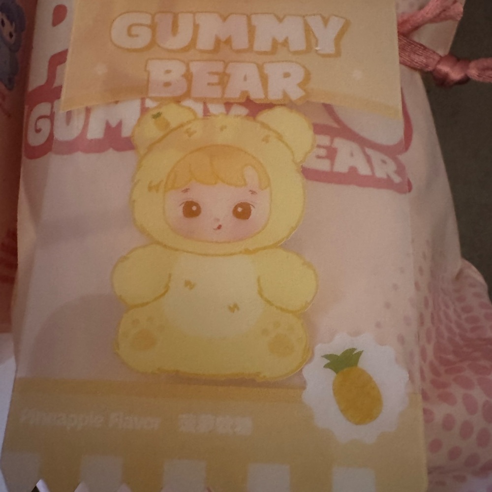 Pop Mart HACIPUPU Gummy Bear Series Vinyl Pineapple Flavor Plush Pendant - Picture 3 of 3
